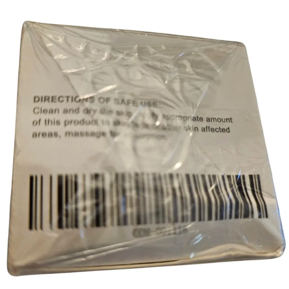 KeraErase Dual Action Black Rice Renewal Cream‎ 50g Salicylic Acid Exfoliating